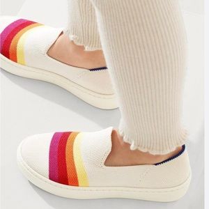 Rothy’s Pink Candy Stripe size 3 big girls